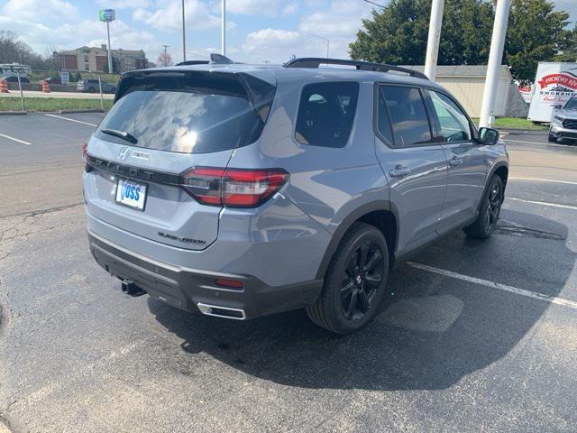 Photo of 2025 Sonic Gray Pearl Honda Pilot