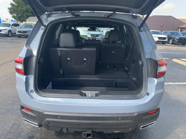 Photo of 2025 Sonic Gray Pearl Honda Pilot