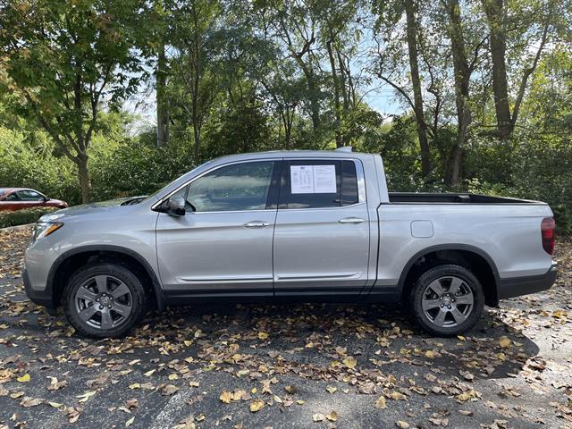Photo of 2020 Lunar Silver Metallic Honda Ridgeline