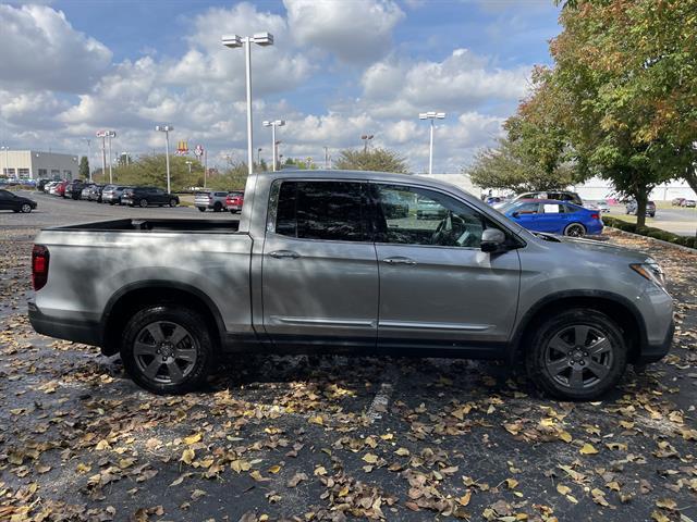 Photo of 2020 Lunar Silver Metallic Honda Ridgeline