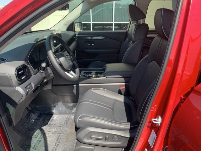 Photo of 2025 Radiant Red Metallic II Honda Pilot