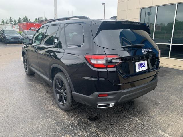 Photo of 2025 Crystal Black Pearl Honda Pilot