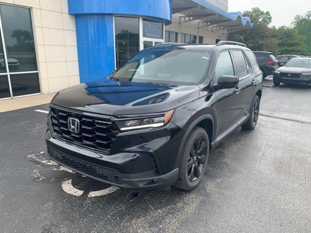 Photo of 2025 Crystal Black Pearl Honda Pilot