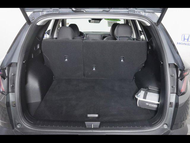 Photo of 2023 Amazon Gray Hyundai TUCSON