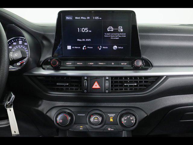 Photo of 2024 Aurora Black Kia Forte