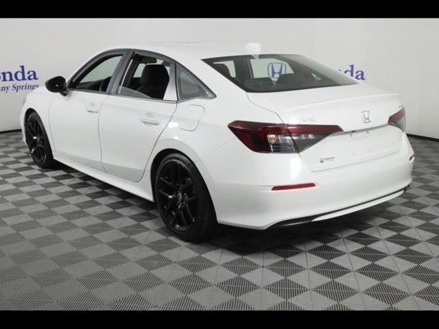 Photo of 2025 PLATINUM WHITE Honda Civic