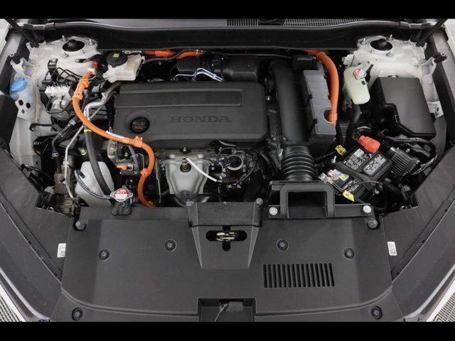 Photo of 2026 Platinum White Pearl Honda CR-V Hybrid