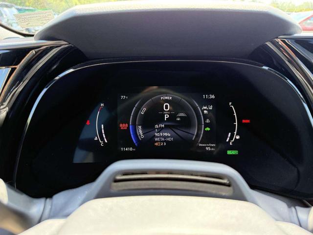 Photo of 2024 Ultra White Lexus RX 500h