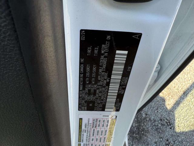 Photo of 2024 Ultra White Lexus RX 500h