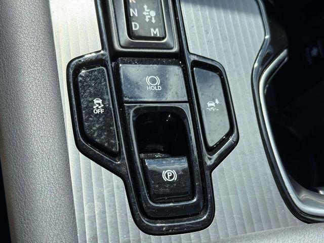 Photo of 2024 Ultra White Lexus RX 500h