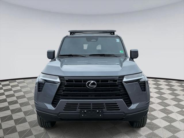 Photo of 2025 Nebula Gray Pearl Lexus GX 550