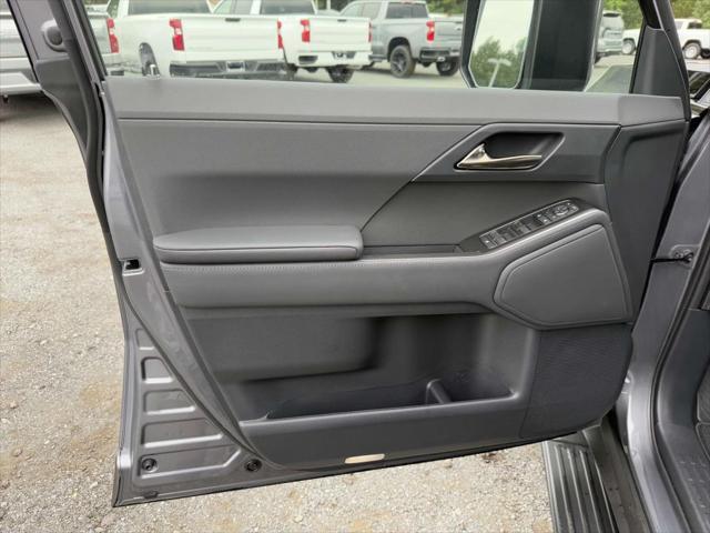 Photo of 2025 Nebula Gray Pearl Lexus GX 550