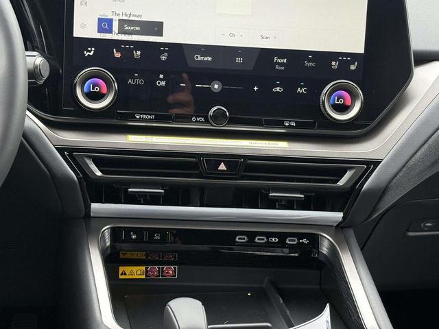 Photo of 2026 Wind Chill Pearl Lexus TX 350