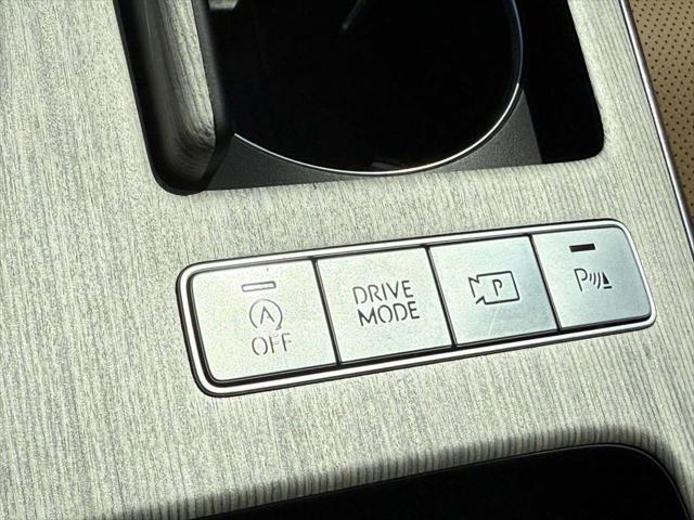 Photo of 2025 Savile Silver Genesis G80