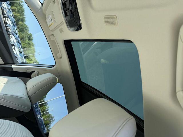 Photo of 2025 Nori Green Pearl Lexus NX 450h+