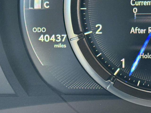 Photo of 2023 Ultra White Lexus IS 350