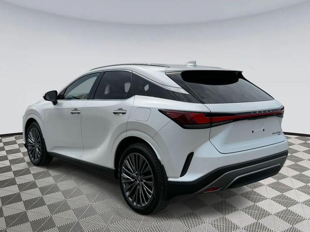 Photo of 2025 Eminent White Pearl Lexus RX 450h+