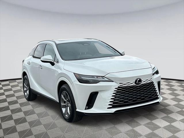 Photo of 2023 Eminent White Pearl Lexus RX 350