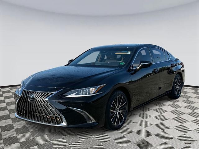 Photo of 2024 Obsidian Lexus ES 350