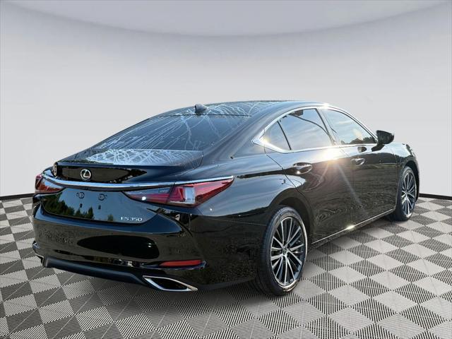 Photo of 2024 Obsidian Lexus ES 350