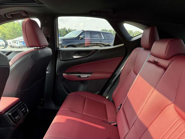 Photo of 2022 Eminent White Pearl Lexus NX 350