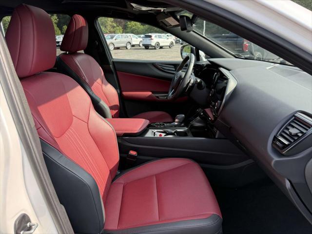 Photo of 2022 Eminent White Pearl Lexus NX 350