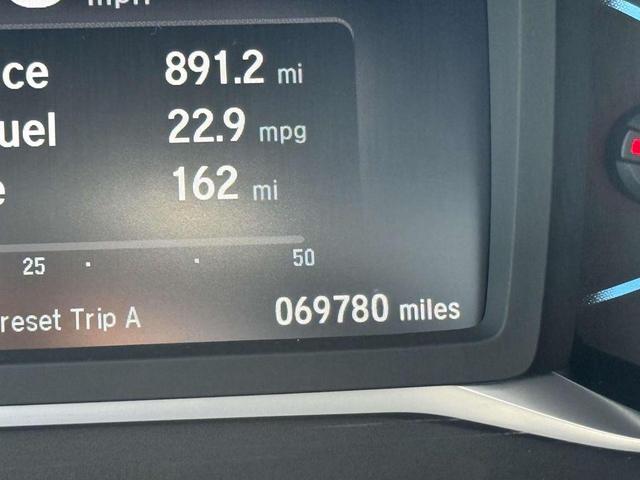Photo of 2022 Platinum White Pearl Honda Pilot