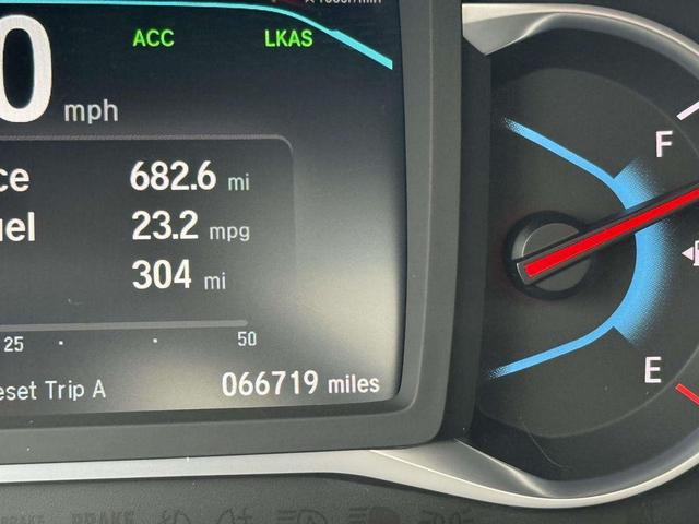 Photo of 2021 Platinum White Pearl Honda Pilot