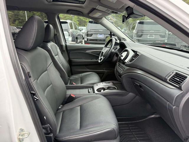 Photo of 2021 Platinum White Pearl Honda Pilot