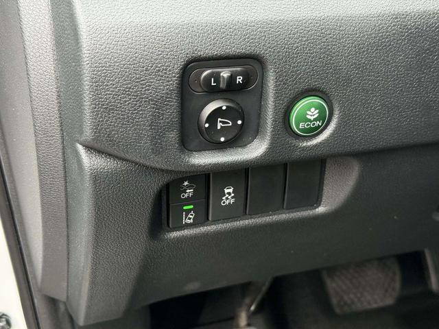 Photo of 2021 Platinum White Pearl Honda Pilot