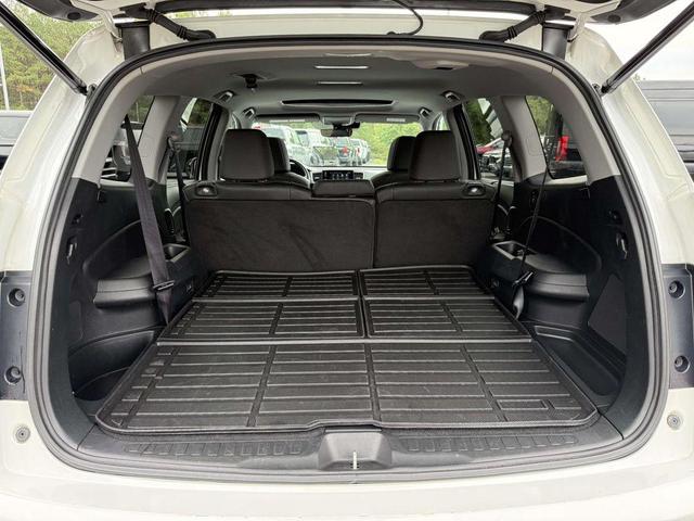 Photo of 2021 Platinum White Pearl Honda Pilot