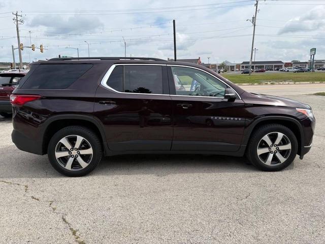 Photo of 2020 Black Cherry Metallic Chevrolet Traverse