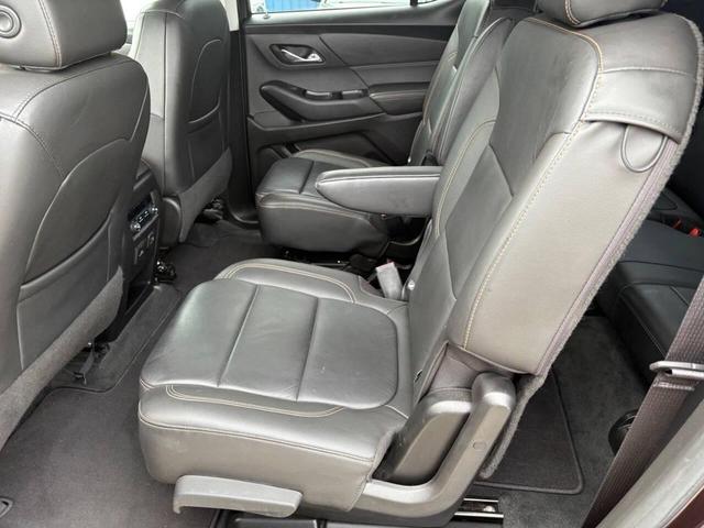 Photo of 2020 Black Cherry Metallic Chevrolet Traverse
