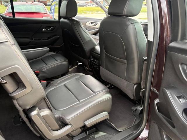 Photo of 2020 Black Cherry Metallic Chevrolet Traverse