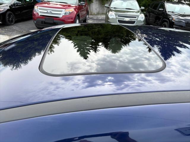 Photo of 2016 Kona Blue Ford Focus ST