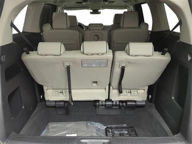 Photo of 2026 Lunar Silver Metallic Honda Odyssey