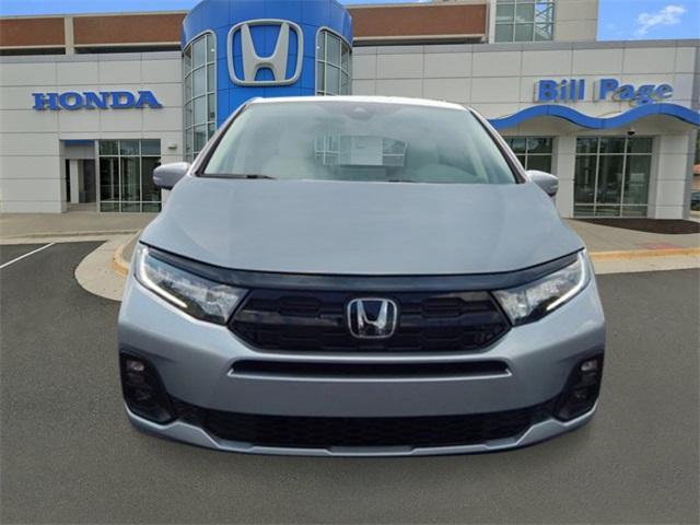Photo of 2026 Lunar Silver Metallic Honda Odyssey