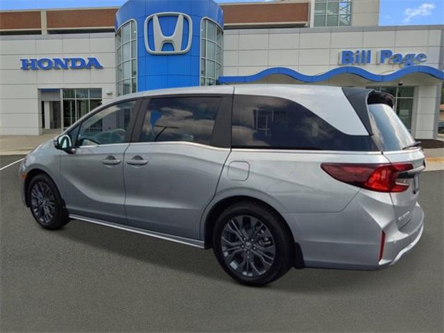 Photo of 2026 Lunar Silver Metallic Honda Odyssey
