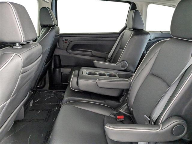 Photo of 2026 Crystal Black Pearl Honda Odyssey