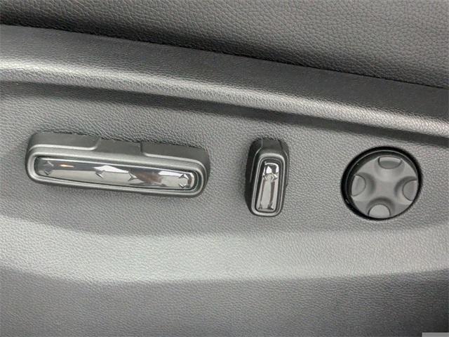 Photo of 2026 Crystal Black Pearl Honda Odyssey