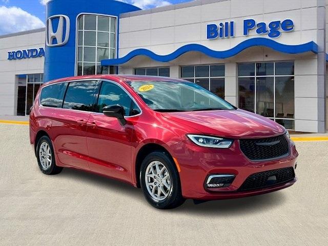 2024 Chrysler Pacifica