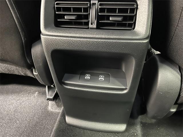 Photo of 2026 Crystal Black Pearl Honda CR-V Hybrid