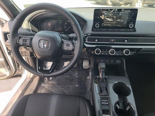 Photo of 2026 Urban Gray Pearl Honda Civic Hybrid