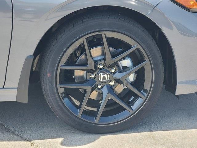 Photo of 2026 Urban Gray Pearl Honda Civic Hybrid