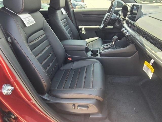 Photo of 2026 Radiant Red Metallic Honda CR-V Hybrid