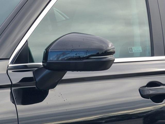 Photo of 2023 Silver Honda CR-V