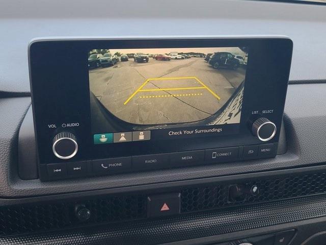 Photo of 2023 Silver Honda CR-V