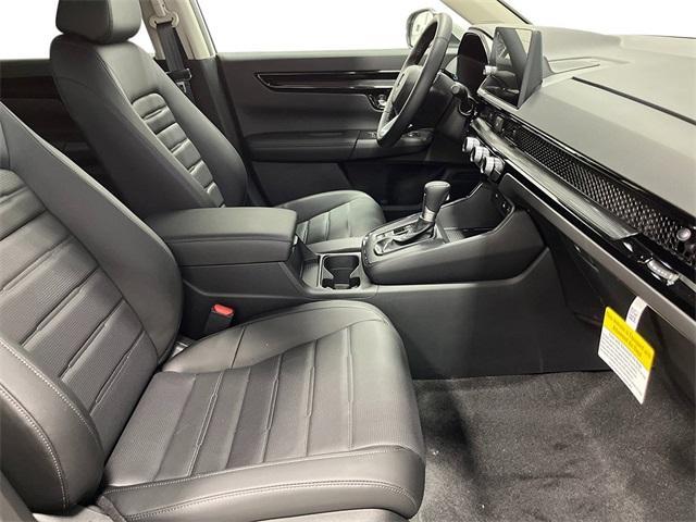 Photo of 2026 Platinum White Pearl Honda CR-V