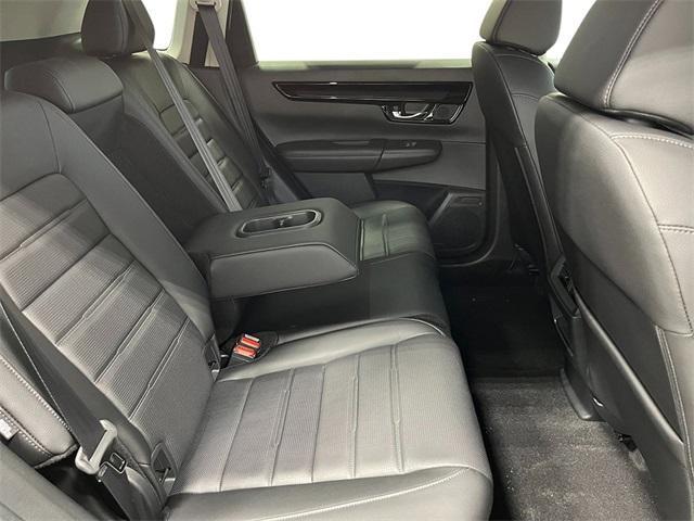 Photo of 2026 Platinum White Pearl Honda CR-V
