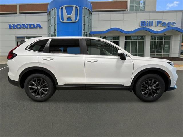 Photo of 2026 Platinum White Pearl Honda CR-V